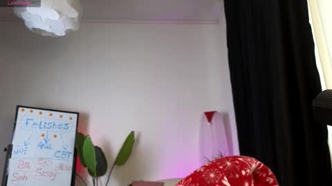 Lisbeth Salander online show from January 12, 9:47 am