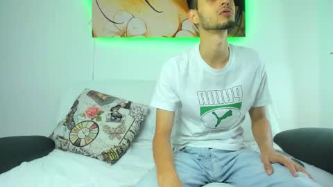 Drake and Zara online show from November 28, 11:57 am