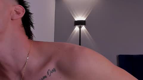 drake_carter1 online show from October 9, 1:47 am