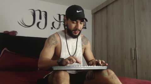 drake jackson11 online show from December 19, 6:01 pm