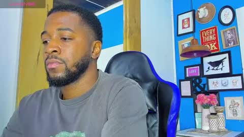 ---Drake--- online show from October 8, 9:34 pm