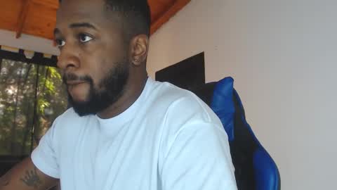 ---Drake--- online show from February 17, 4:02 pm