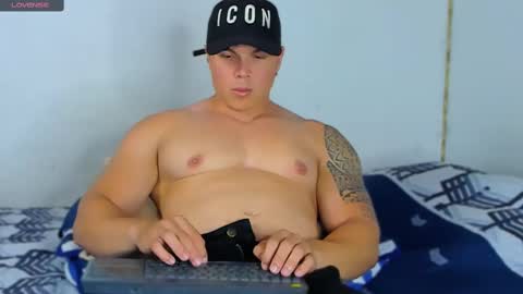 drake_xion1 online show from February 22, 10:42 pm