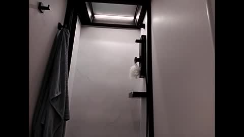 drakefimon online show from December 2, 8:59 pm