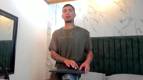 Drake Neuman online show from January 30, 7:26 pm