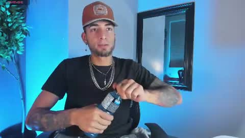 Snapshot of drakeneumann chatting on July 12, 3:41 am Drake Neuman online show from July 12, 3:41 am