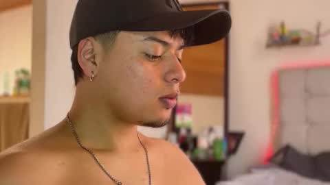 drakeeee online show from March 1, 4:42 pm