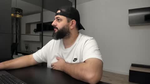 DravenPeak online show from October 8, 6:16 pm