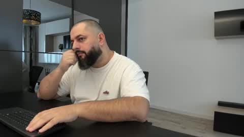 DravenPeak online show from October 18, 11:11 am