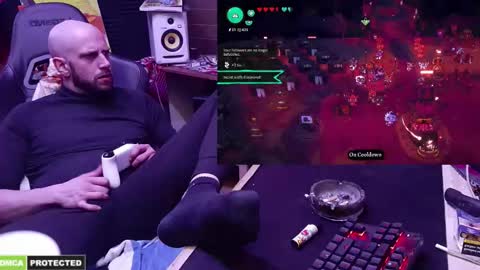 Snapshot of drawingcock chatting on February 21, 2:28 am drawingcock online show from February 21, 2:28 am