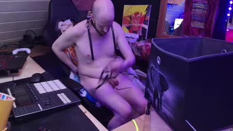 Snapshot of drawingcock chatting on February 23, 8:22 pm drawingcock online show from February 23, 8:22 pm