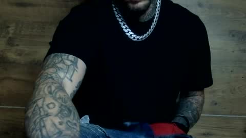 Snapshot of dreadedted chatting on January 7, 8:28 am Dreadedted online show from January 7, 8:28 am