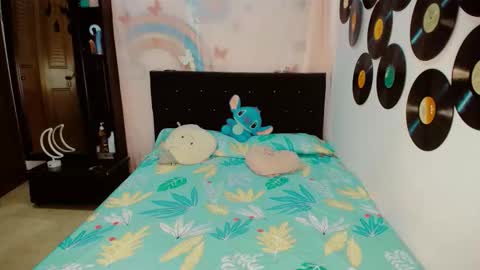 sharon online show from December 15, 6:50 am