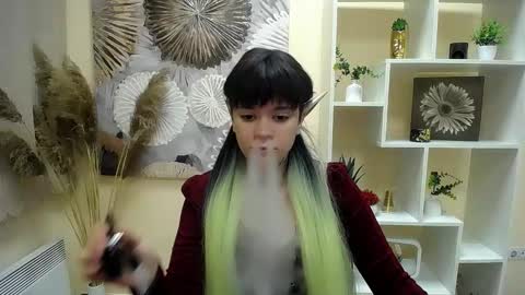 Snapshot of dream_caster_ chatting on October 7, 7:05 am dream caster online show from October 7, 7:05 am