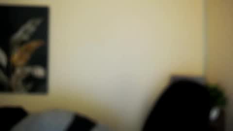 Snapshot of dream_caster_ chatting on October 14, 8:15 am dream caster online show from October 14, 8:15 am