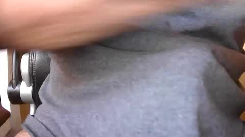 Snapshot of dream_man_ chatting on July 6, 5:26 am dream_man_ online show from July 6, 5:26 am