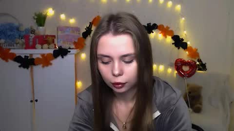 Mari online show from October 10, 5:39 am