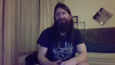 Snapshot of dreamer1402 chatting on February 27, 12:32 am dreamer1402 online show from February 27, 12:32 am