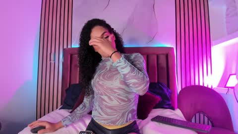 Dream Matell online show from December 27, 2:58 am