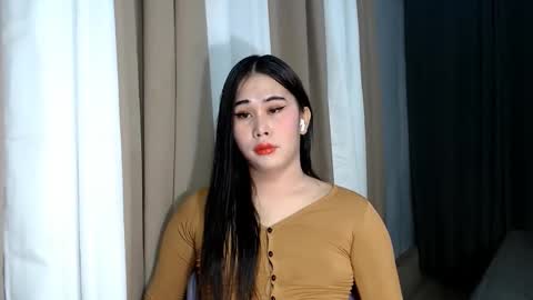 Snapshot of dreammegan chatting on December 2, 2:41 pm Stacy DONT FORGET TO FOLLOW ME AND THUMBS UP my wife samgrg2 online show from December 2, 2:41 pm