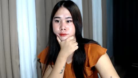 Snapshot of dreammegan chatting on December 11, 8:28 pm Stacy DONT FORGET TO FOLLOW ME AND THUMBS UP my wife samgrg2 online show from December 11, 8:28 pm