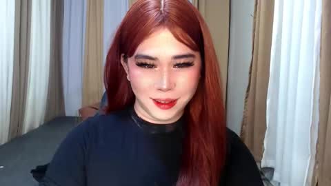 Snapshot of dreammegan chatting on September 13, 5:13 pm Stacy DONT FORGET TO FOLLOW ME AND THUMBS UP my wife samgrg2 online show from September 13, 5:13 pm