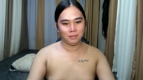 Snapshot of dreammegan chatting on September 16, 6:53 pm Stacy DONT FORGET TO FOLLOW ME AND THUMBS UP my wife samgrg2 online show from September 16, 6:53 pm