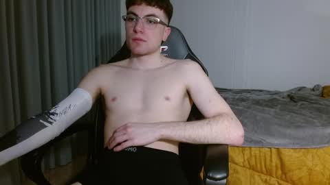 Snapshot of dreammicok chatting on March 22, 3:10 am DreamBoy online show from March 22, 3:10 am