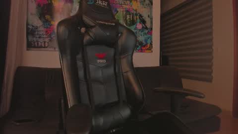 cris online show from November 7, 1:49 am