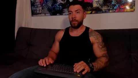 cris online show from February 14, 8:05 pm