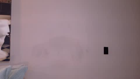 Snapshot of dreammr1 chatting on June 11, 12:32 am cris online show from June 11, 12:32 am