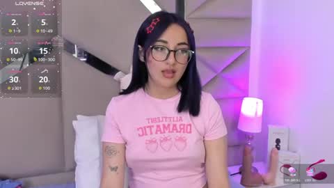 dreammy_kitty online show from July 9, 2:59 am