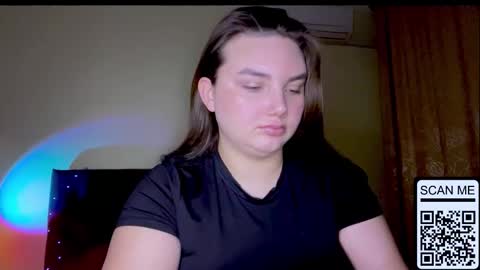 Mila online show from February 23, 4:48 pm