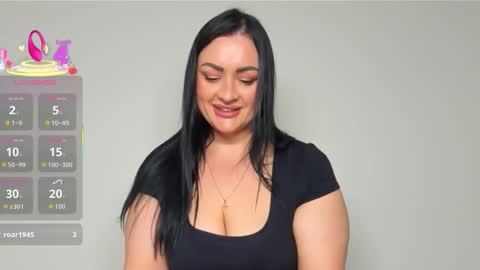 dreamyhousewife1 online show from March 25, 12:16 am