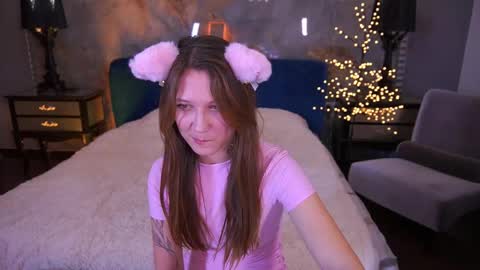 Snapshot of dreamylinaaa chatting on April 22, 7:59 pm Lina online show from April 22, 7:59 pm