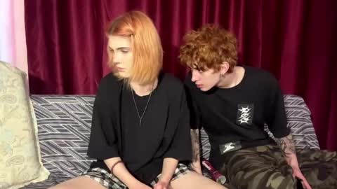 Snapshot of dreamypair chatting on April 23, 8:35 am Elena and Nikolai online show from April 23, 8:35 am