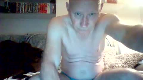 Snapshot of drewboy292455 chatting on October 25, 5:30 pm drewboy292455 online show from October 25, 5:30 pm