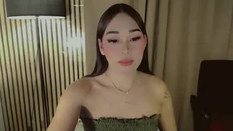 Snapshot of dreyanajones chatting on November 23, 1:55 pm Dreyana online show from November 23, 1:55 pm