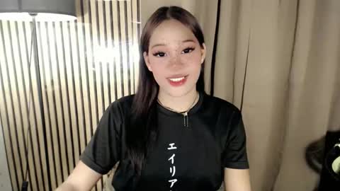 Snapshot of dreyanajones chatting on December 1, 5:34 am Dreyana online show from December 1, 5:34 am