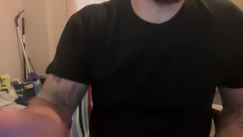 Snapshot of drfeeelgood69 chatting on April 13, 7:52 pm drfeeelgood69 online show from April 13, 7:52 pm