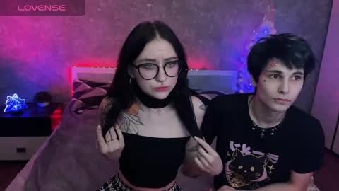 Tara  Sonny online show from December 17, 6:42 pm