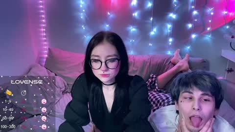 Tara  Sonny online show from January 2, 2:22 am