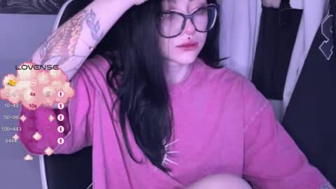 Tara  Sonny online show from October 29, 6:15 am