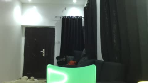 Snapshot of dripping_luna chatting on December 29, 1:02 am dripping_luna online show from December 29, 1:02 am