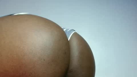 drippuna online show from March 5, 10:28 pm