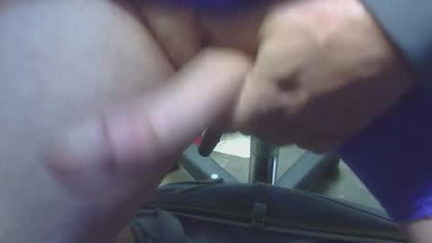 Snapshot of drivinuwild chatting on December 30, 4:19 pm drivinuwild online show from December 30, 4:19 pm