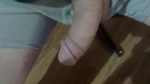 Snapshot of drivinuwild chatting on October 30, 7:32 am drivinuwild online show from October 30, 7:32 am