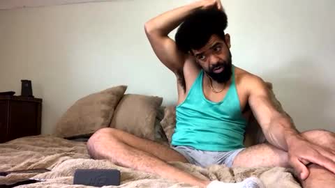 Snapshot of drizzys_room chatting on May 7, 1:05 pm DirtyDrizzy online show from May 7, 1:05 pm