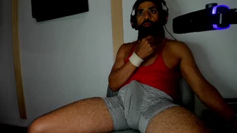 Snapshot of drizzys_room chatting on July 6, 3:25 pm DirtyDrizzy online show from July 6, 3:25 pm