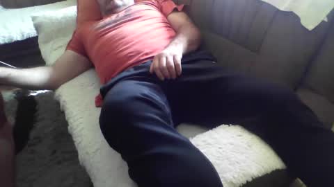 johnny online show from April 13, 7:58 am